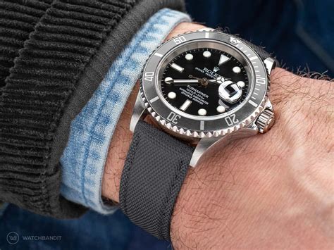 rolex submariner 6200 leather strap|rolex rubber strap.